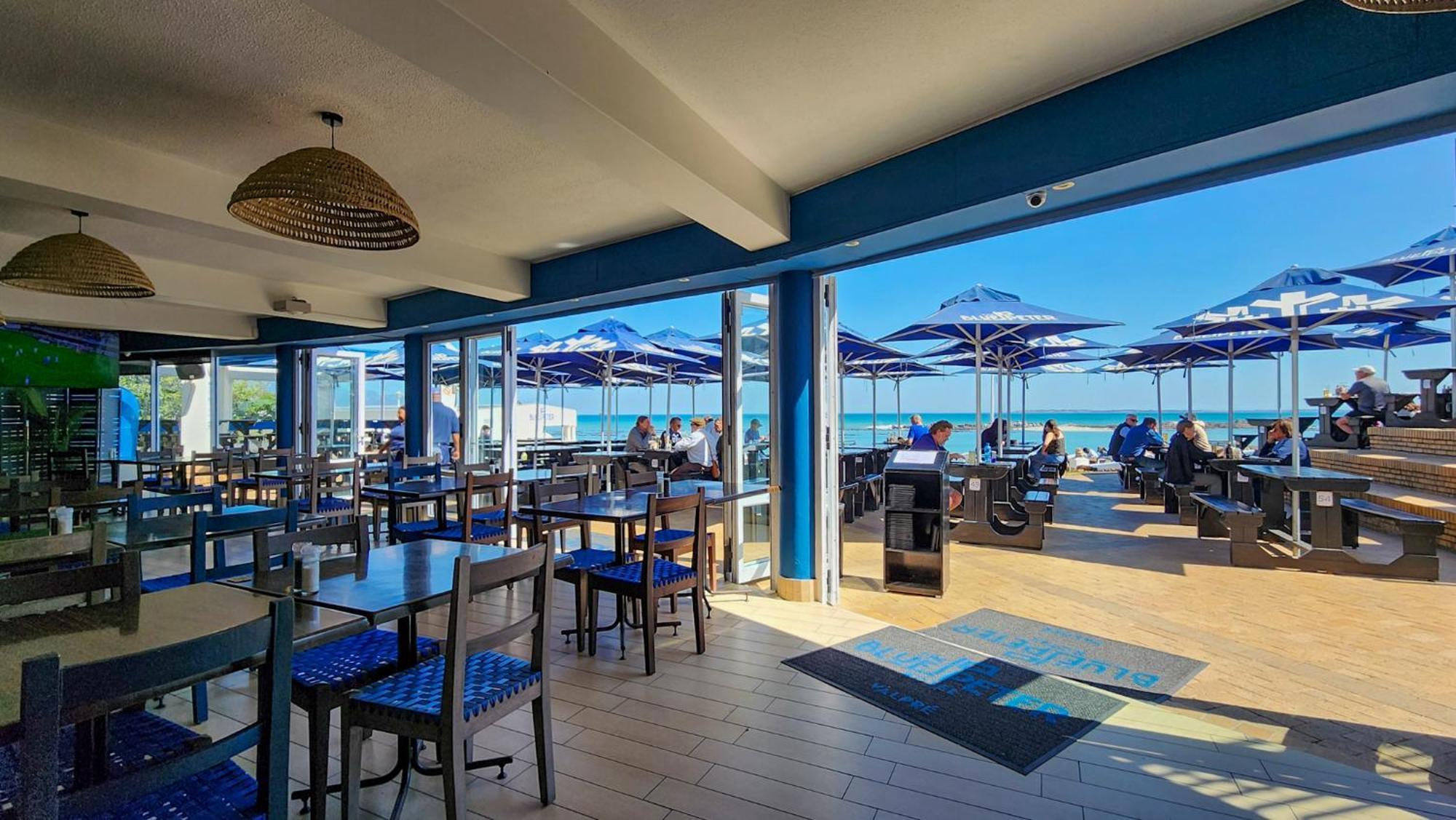 The Blue Peter Hotel Bloubergstrand Buitenkant foto